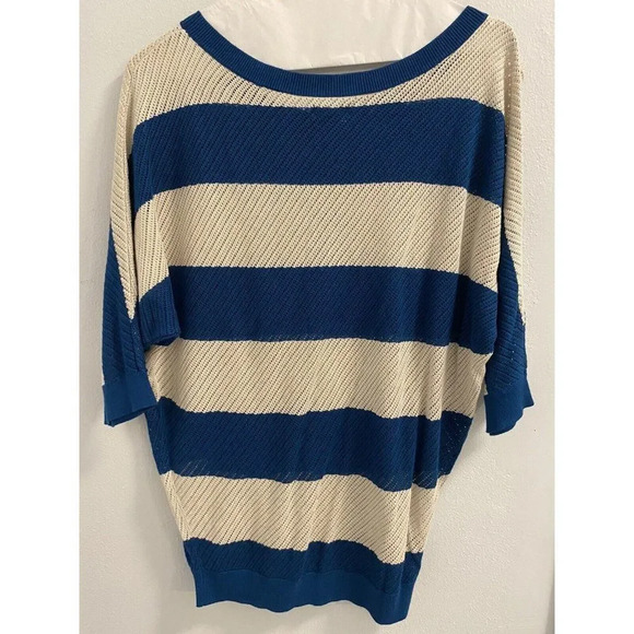 EXPRESS WOMEN’S TOP SIZE SMALL - CREAM & BLUE - GREAT CONDITION - Picture 3 of 5